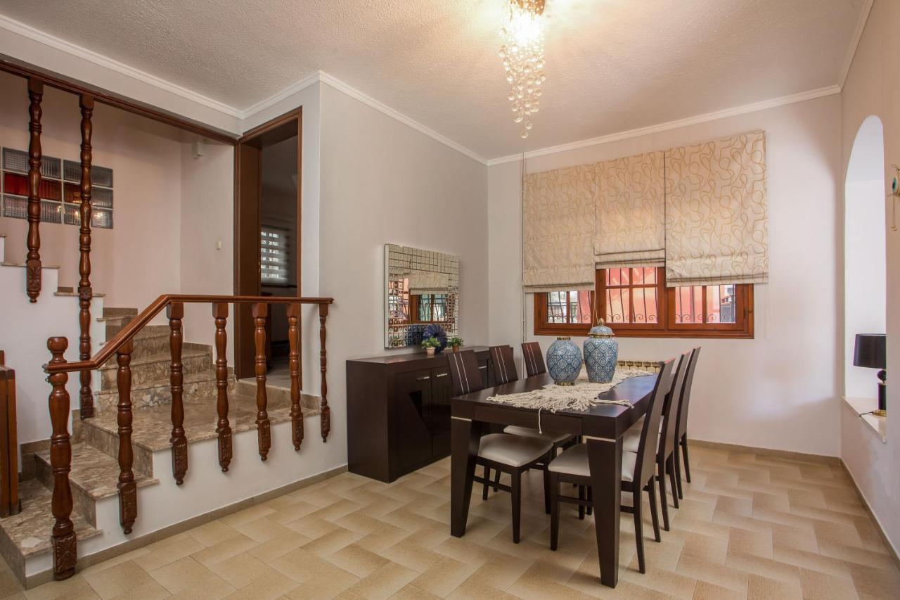 Hriska Luxury Villa Ixia  Exterior photo