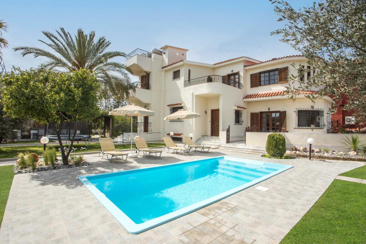 Hriska Luxury Villa Ixia  Exterior photo